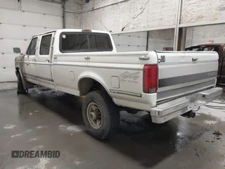 1995 Ford F-350 с VIN 1FTJW36F0SEA42142, выставлен на аукционе IAAI как лот 41818083 с пробегом Не указан миль и . История ставок и продаж доступна на DreamBid. Изображение 3.