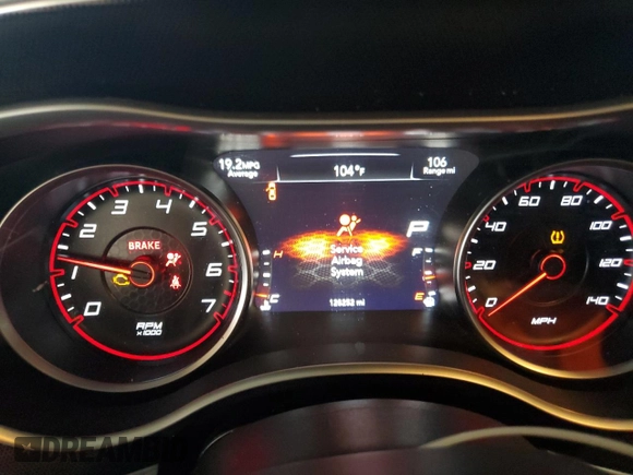 2015 Dodge Charger SXT with VIN 2C3CDXJG9FH748809, listed as a Copart auction lot 61682335 with 128,252 mi miles and Salvage title. Bid and sale history available at DreamBid. Image 9.