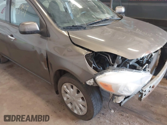 2014 Nissan Versa SV with VIN 3N1CN7AP6EL821104, listed as a IAAI auction lot 41773957 with 167,287 mi miles. Bid and sale history available at carsss.com. Image 12.