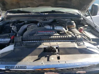 2003 Ford Super Duty F-250 XL with VIN 1FTNX21P23EC77975, listed as a Copart auction lot 86924984 with 2,011,188 mi miles and Clean Title. Bid and sale history available at carsss.com. Image 11.