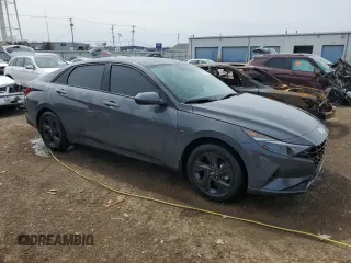 2023 Hyundai Elantra SEL z VIN KMHLM4AG1PU594326, wystawiony jako Copart lot #51171895 z przebiegiem 34 709 mil mil oraz Szkoda całkowita • Salvage title. Historia ofert i sprzedaży dostępna na DreamBid. Obrazek 4.