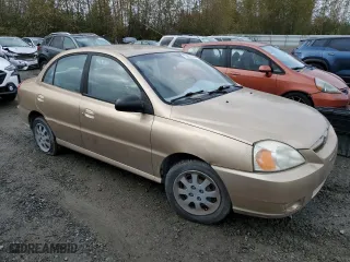 2005 Kia Rio with VIN KNADC125256398384, listed as a Copart auction lot 73652324 with 129,624 mi miles and Clean Title. Bid and sale history available at carsss.com. Image 4.