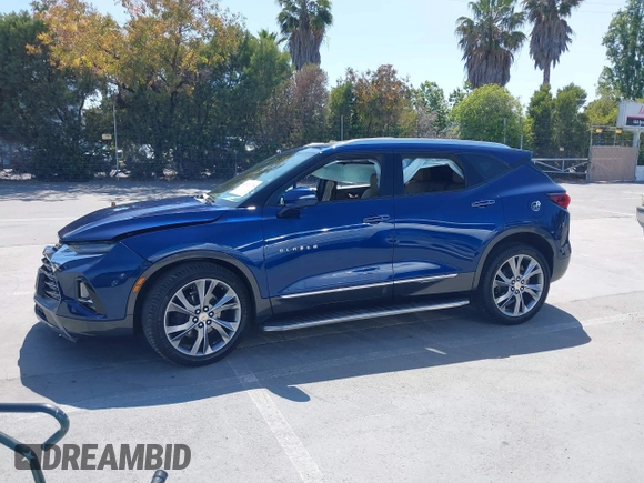 2022 Chevrolet Blazer Premier z VIN 3GNKBFRS9NS163926, wystawiony jako IAAI lot #42520738 z przebiegiem 45 560 mil mil oraz . Historia ofert i sprzedaży dostępna na DreamBid. Obrazek 14.