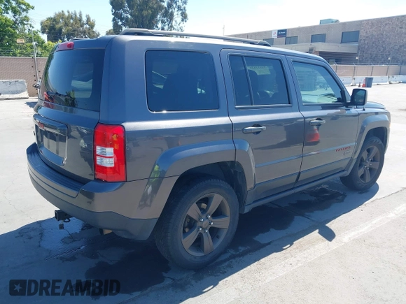 2016 Jeep Patriot Sport with VIN 1C4NJRBB1GD692486, listed as a IAAI auction lot 42213122 with 175,585 mi miles and . Bid and sale history available at carsss.com. Image 4.