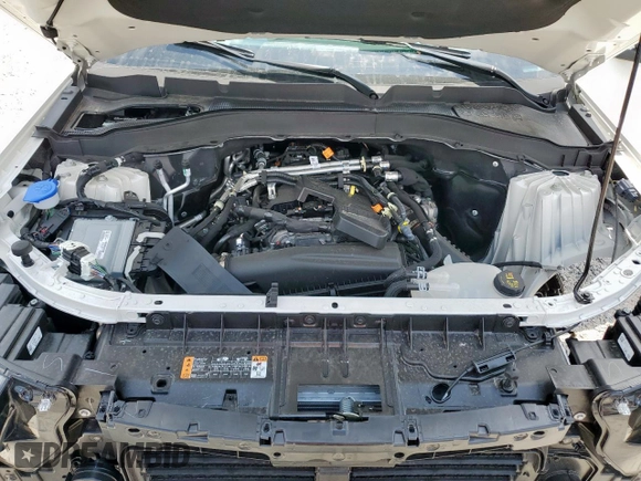 2025 Ford Explorer Active with VIN 1FMUK7DH3SGB30316, listed as a Copart auction lot 57450735 with 509 mi miles and Salvage title. Bid and sale history available at DreamBid. Image 12.