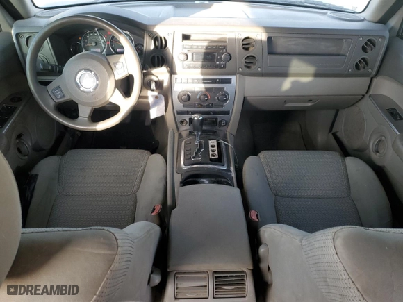 2006 Jeep Commander with VIN 1J8HG48K16C235549, listed as a Copart auction lot 81910624 with 216,503 mi miles and Salvage Title. Bid and sale history available at carsss.com. Image 8.