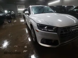 2018 Audi Q5 Premium Plus with VIN WA1BNAFY2J2007240, listed as a Copart auction lot 88902905 with 83,180 mi miles and Salvage Title. Bid and sale history available at carsss.com. Image 13.