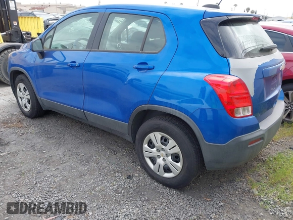 2015 Chevrolet Trax LS with VIN KL7CJKSB9FB197233, listed as a IAAI auction lot 41198111 with 54,889 mi miles. Bid and sale history available at carsss.com. Image 3.