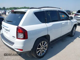 2016 Jeep Compass High Altitude z VIN 1C4NJDEB8GD534564, wystawiony jako IAAI lot #42384328 z przebiegiem 74 953 mil mil oraz . Historia ofert i sprzedaży dostępna na DreamBid. Obrazek 4.