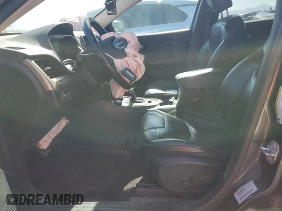 2016 Jeep Cherokee Limited с VIN 1C4PJMDB4GW267034, выставлен на аукционе Copart как лот 57908825 с пробегом Не указан миль и Списание • Salvage title. История ставок и продаж доступна на DreamBid. Изображение 7.