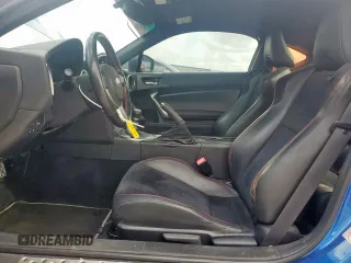 2013 Subaru BRZ Limited с VIN JF1ZCAC18D1611800, выставлен на аукционе Copart как лот 61922005 с пробегом 77 271 миль миль и Списание • Salvage title. История ставок и продаж доступна на DreamBid. Изображение 7.