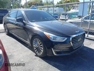 2019 Genesis G90 z VIN KMTF54JH0K4054550, wystawiony jako IAAI lot #41440329 z przebiegiem 17 555 mil mil oraz . Historia ofert i sprzedaży dostępna na DreamBid. Obrazek 1.