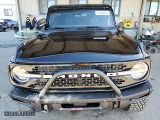 2024 Ford Bronco Wildtrak with VIN 1FMEE2BPXRLA54944, listed as a Copart auction lot 81731014 with 5,240 mi miles and Salvage Title. Bid and sale history available at carsss.com. Image 5.