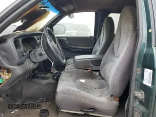 1998 Dodge Dakota SLT with VIN 1B7GG22Y0WS663798, listed as a Copart auction lot 44569915 with 0 mi miles and Salvage Title. Bid and sale history available at carsss.com. Image 7.
