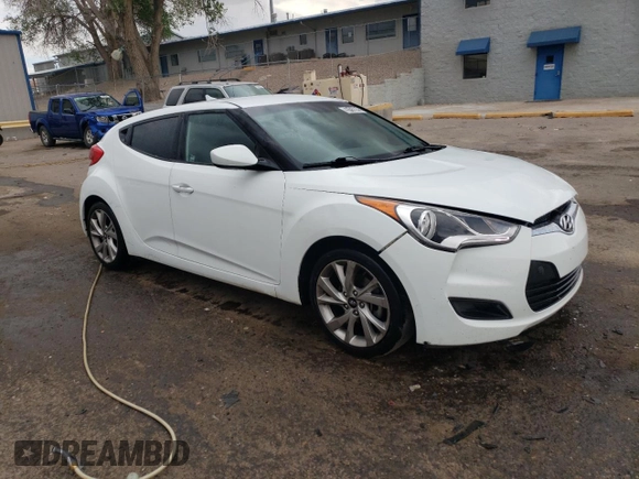 2016 Hyundai Veloster z VIN KMHTC6AD5GU266122, wystawiony jako Copart lot #55153085 z przebiegiem 100 068 mil mil oraz Czysty tytuł • Clean title. Historia ofert i sprzedaży dostępna na DreamBid. Obrazek 4.