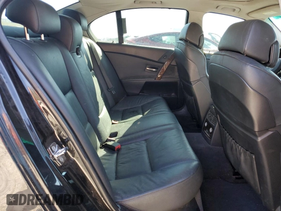 2007 BMW 5 Series 550i z VIN WBANB53597CP04921, wystawiony jako Copart lot #48663795 z przebiegiem 171 969 mil mil oraz Szkoda całkowita • Salvage title. Historia ofert i sprzedaży dostępna na DreamBid. Obrazek 11.