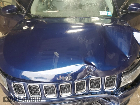 2020 Jeep Compass Latitude z VIN 3C4NJDBB9LT100551, wystawiony jako Copart lot #62601545 z przebiegiem 45 497 mil mil oraz Szkoda całkowita • Salvage title. Historia ofert i sprzedaży dostępna na DreamBid. Obrazek 12.