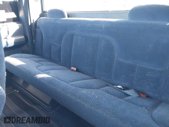 1998 Chevrolet Silverado 1500 with VIN 2GCEC19M3W1109428, listed as a IAAI auction lot 41557274 with 88,867 mi miles and . Bid and sale history available at DreamBid. Image 8.