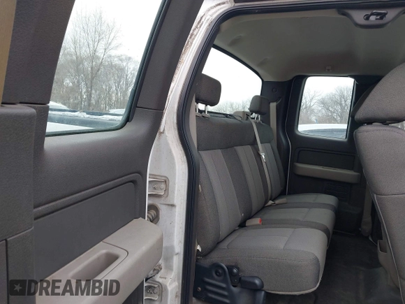 2009 Ford F-150 STX with VIN 1FTRX12W19KB23964, listed as a IAAI auction lot 41550002 with 278,228 mi miles. Bid and sale history available at carsss.com. Image 8.