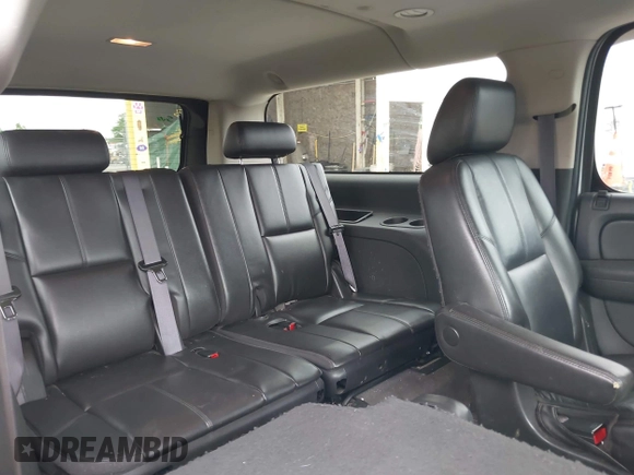 2011 Chevrolet Suburban LT with VIN 1GNSKJE32BR330742, listed as a IAAI auction lot 42435335 with 191,663 mi miles and . Bid and sale history available at DreamBid. Image 8.