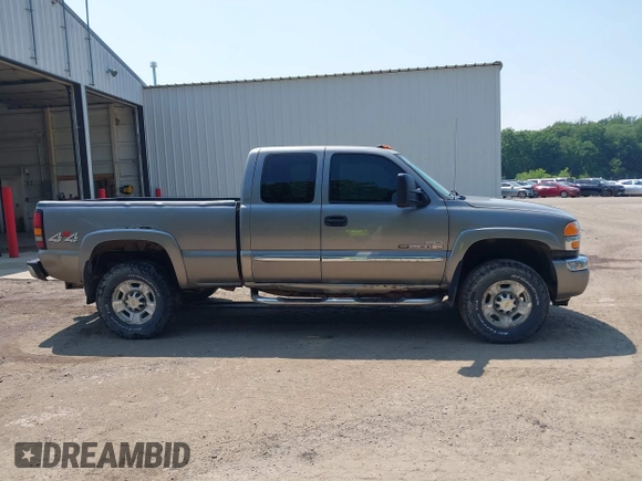 2007 GMC Sierra 2500HD SLE1 z VIN 1GTHK29D77E161912, wystawiony jako IAAI lot #42474576 z przebiegiem Nie podano mil oraz . Historia ofert i sprzedaży dostępna na DreamBid. Obrazek 13.