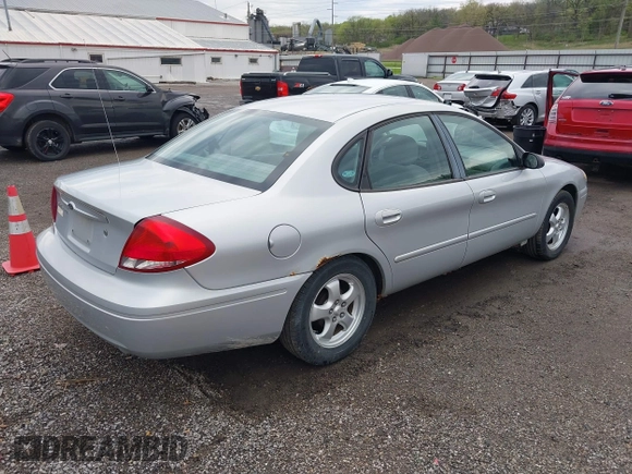 2004 Ford Taurus SES with VIN 1FAFP55234G155531, listed as a IAAI auction lot 42024338 with 138,927 mi miles and . Bid and sale history available at DreamBid. Image 4.
