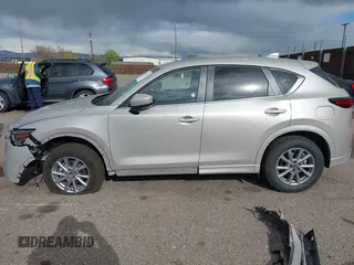 2025 Mazda CX-5 2.5 S Preferred Package with VIN JM3KFBCL1S0601601, listed as a IAAI auction lot 42135173 with 2,392 mi miles. Bid and sale history available at carsss.com. Image 15.