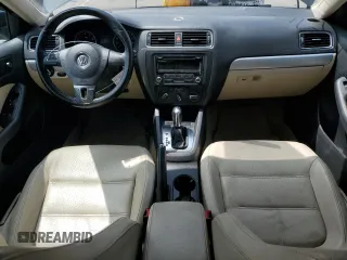 2013 Volkswagen Jetta SE with VIN 3VWDX7AJ6DM438180, listed as a Copart auction lot 59582655 with 106,082 mi miles and Salvage title. Bid and sale history available at DreamBid. Image 8.