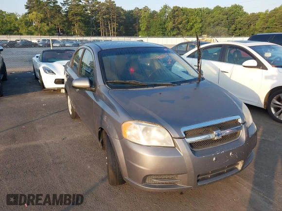 2011 Chevrolet Aveo 1LT with VIN KL1TD5DE9BB211488, listed as a IAAI auction lot 42582568 with 224,931 mi miles and . Bid and sale history available at DreamBid. Image 1.