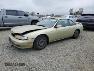 1995 Nissan 240SX z VIN JN1AS44D1SW016276, wystawiony jako Copart lot #50842085 z przebiegiem 258 343 mil mil oraz Szkody całkowita. Historia ofert i sprzedaży dostępna na DreamBid. Obrazek 1.
