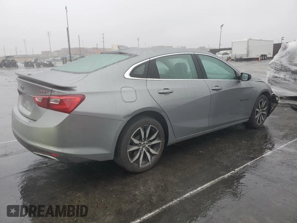2023 Chevrolet Malibu RS with VIN 1G1ZG5ST0PF251639, listed as a Copart auction lot 45088955 with 33,962 mi miles and Salvage Title. Bid and sale history available at DreamBid. Image 3.