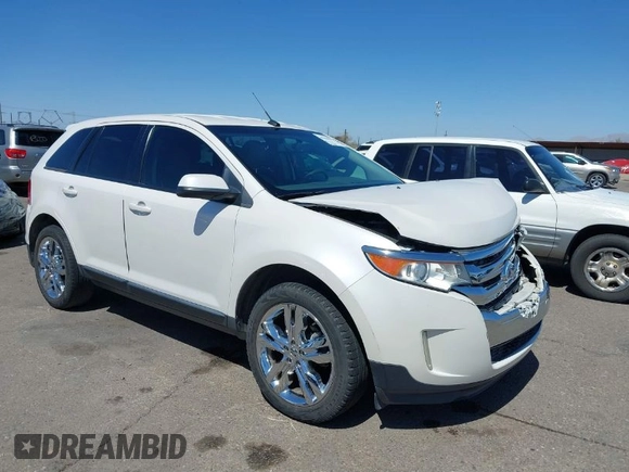2013 Ford Edge SEL with VIN 2FMDK3JC8DBB38049, listed as a IAAI auction lot 41806842 with 137,119 mi miles. Bid and sale history available at carsss.com. Image 1.