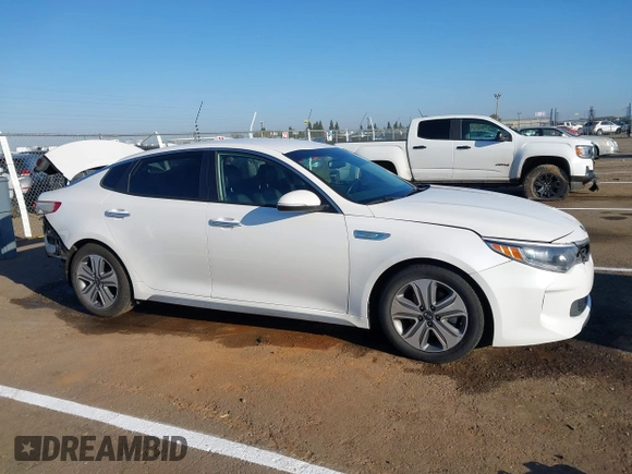 2017 Kia Optima EX with VIN KNAGU4LE8H5017318, listed as a IAAI auction lot 41885802 with 104,797 mi miles and . Bid and sale history available at DreamBid. Image 14.