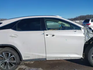 2017 Lexus RX with VIN 2T2BGMCA5HC008706, listed as a IAAI auction lot 41237043 with 91,065 mi miles. Bid and sale history available at carsss.com. Image 14.