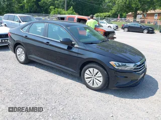 2019 Volkswagen Jetta S z VIN 3VWC57BU6KM084104, wystawiony jako IAAI lot #42423409 z przebiegiem 115 398 mil mil oraz . Historia ofert i sprzedaży dostępna na DreamBid. Obrazek 1.