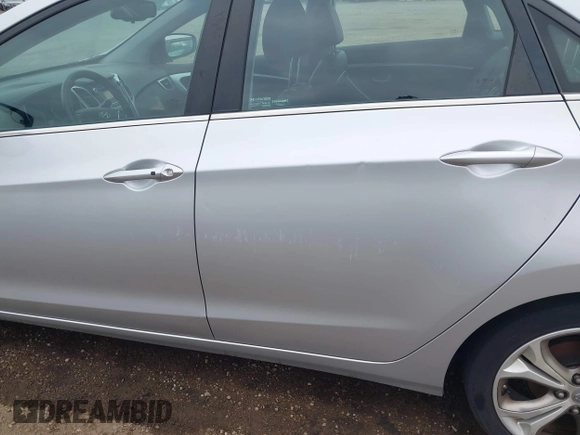2015 Hyundai Elantra with VIN KMHD35LH4FU240642, listed as a IAAI auction lot 42196394 with 120,499 mi miles and . Bid and sale history available at DreamBid. Image 6.