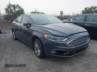 2018 Ford Fusion Energi SE with VIN 3FA6P0PU1JR130262, listed as a IAAI auction lot 41495217 with 68,708 mi miles. Bid and sale history available at carsss.com. Image 1.