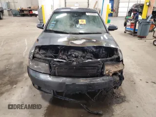 2005 Audi A4 3.0L z VIN WAULT68E75A063649, wystawiony jako Copart lot #51509895 z przebiegiem Nie podano mil oraz Nie do naprawy • Non repairable. Historia ofert i sprzedaży dostępna na DreamBid. Obrazek 5.