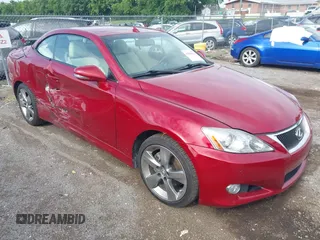 2010 Lexus IS 250 C z VIN JTHFF2C28A2512322, wystawiony jako IAAI lot #42684261 z przebiegiem 59 939 mil mil oraz . Historia ofert i sprzedaży dostępna na DreamBid. Obrazek 1.