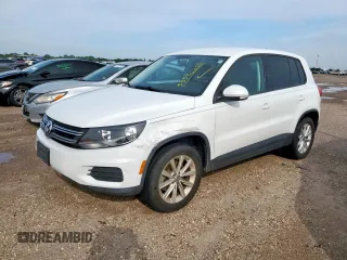 2017 Volkswagen Tiguan S with VIN WVGAV7AX4HK045822, listed as a Copart auction lot 58586265 with 34,101 mi miles and Salvage title. Bid and sale history available at DreamBid. Image 1.