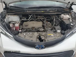 2022 Toyota Sienna XLE z VIN 5TDJRKECXNS075897, wystawiony jako Copart lot #51856935 z przebiegiem 15 805 mil mil oraz Czysty tytuł • Clean title. Historia ofert i sprzedaży dostępna na DreamBid. Obrazek 12.