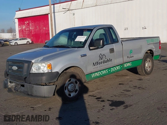 2008 Ford F-150 XL with VIN 1FTRF12258KC54345, listed as a IAAI auction lot 41011640 with 167,840 mi miles. Bid and sale history available at carsss.com. Image 20.