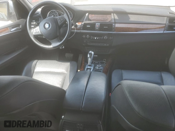 2013 BMW X5 xDrive35i with VIN 5UXZV4C58D0B12012, listed as a Copart auction lot 53380545 with 128,436 mi miles and Clean Title. Bid and sale history available at carsss.com. Image 8.