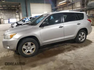 2008 Toyota RAV4 с VIN JTMBK33V886032165, выставлен на аукционе Copart как лот 49785035 с пробегом 241 103 миль миль и Списание • Salvage title. История ставок и продаж доступна на DreamBid. Изображение 1.