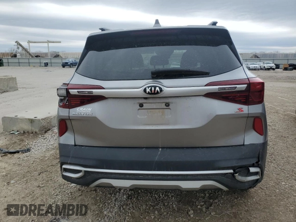 2021 Kia Seltos S z VIN KNDEU2AA3M7148248, wystawiony jako Copart lot #51500265 z przebiegiem 84 898 mil mil oraz Szkoda całkowita • Salvage title. Historia ofert i sprzedaży dostępna na DreamBid. Obrazek 6.