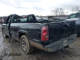 2004 Chevrolet Silverado 1500 Work Truck with VIN 1GCEC14X24Z329861, listed as a IAAI auction lot 41731894 with 137,109 mi miles. Bid and sale history available at carsss.com. Image 3.