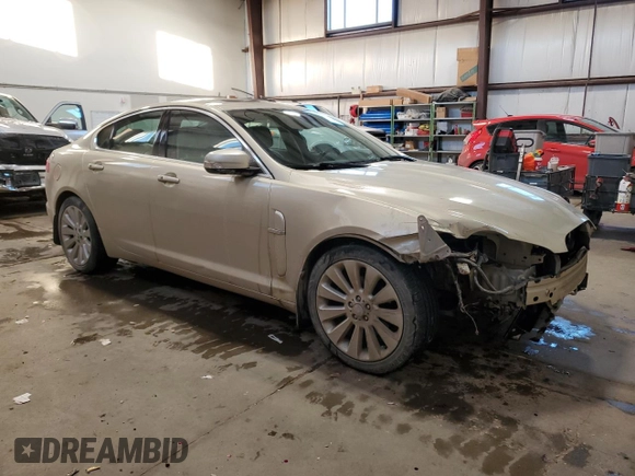 2009 Jaguar XF with VIN SAJXA06B19HR29408, listed as a Copart auction lot 88125085 with 160,152 mi miles and Salvage Title. Bid and sale history available at DreamBid. Image 4.