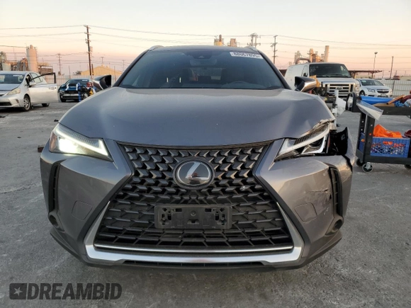 2020 Lexus UX 200 z VIN JTHP3JBH6L2026804, wystawiony jako Copart lot #88067895 z przebiegiem 78 432 mil mil oraz Szkoda całkowita • Salvage title. Historia ofert i sprzedaży dostępna na DreamBid. Obrazek 5.
