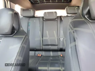 2023 Fisker Ocean One z VIN VCF1ZBU20PG004357, wystawiony jako Copart lot #64479144 z przebiegiem 7300 mil mil oraz Szkody całkowita. Historia ofert i sprzedaży dostępna na DreamBid. Obrazek 10.