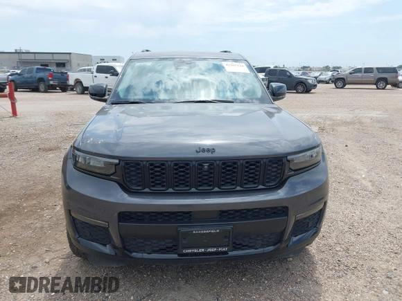 2023 Jeep Grand Cherokee Limited z VIN 1C4RJKBGXP8702638, wystawiony jako IAAI lot #42267224 z przebiegiem 26 372 mil mil oraz . Historia ofert i sprzedaży dostępna na DreamBid. Obrazek 12.